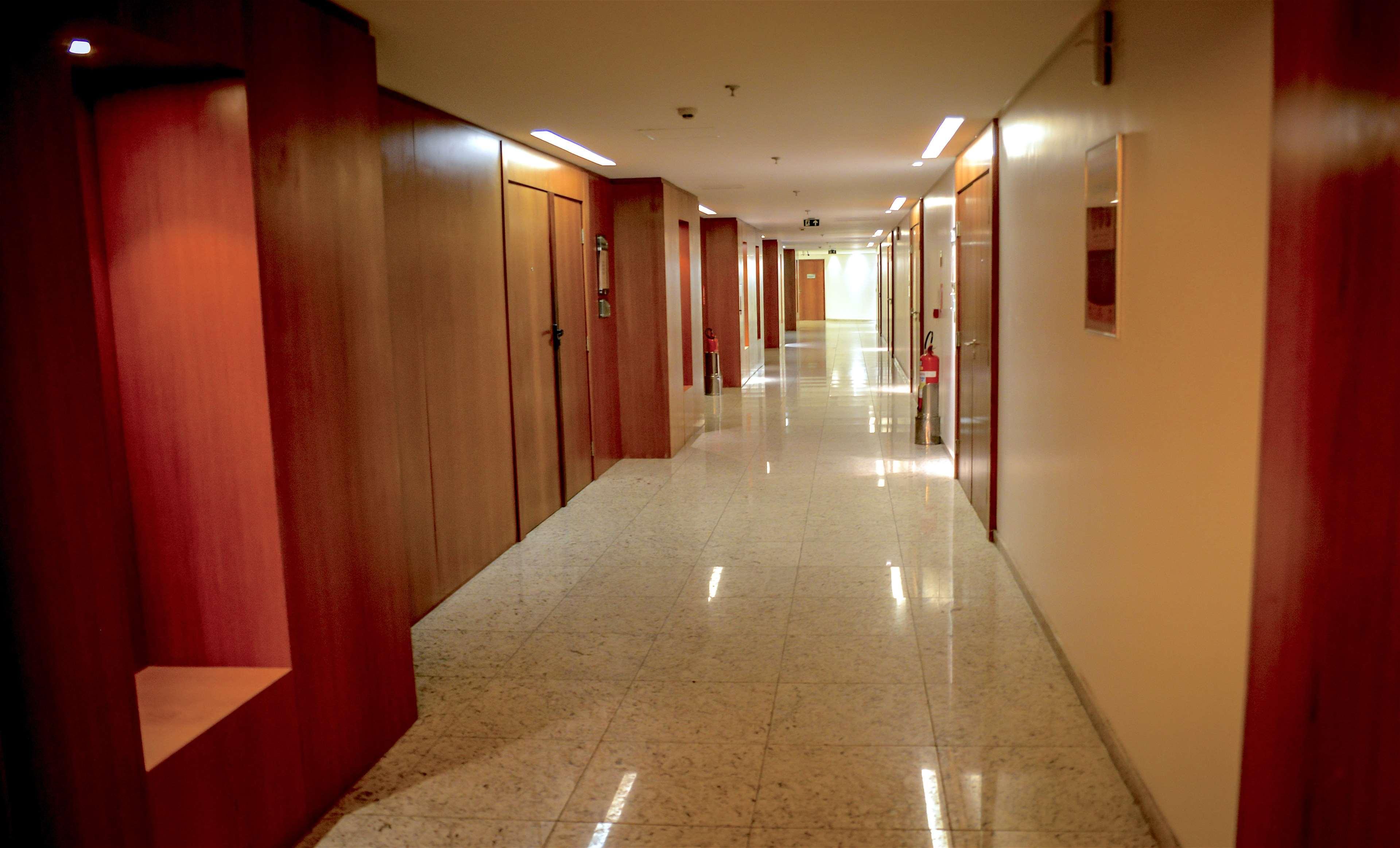 Best Western Premier Maceio Eksteriør billede A corridor