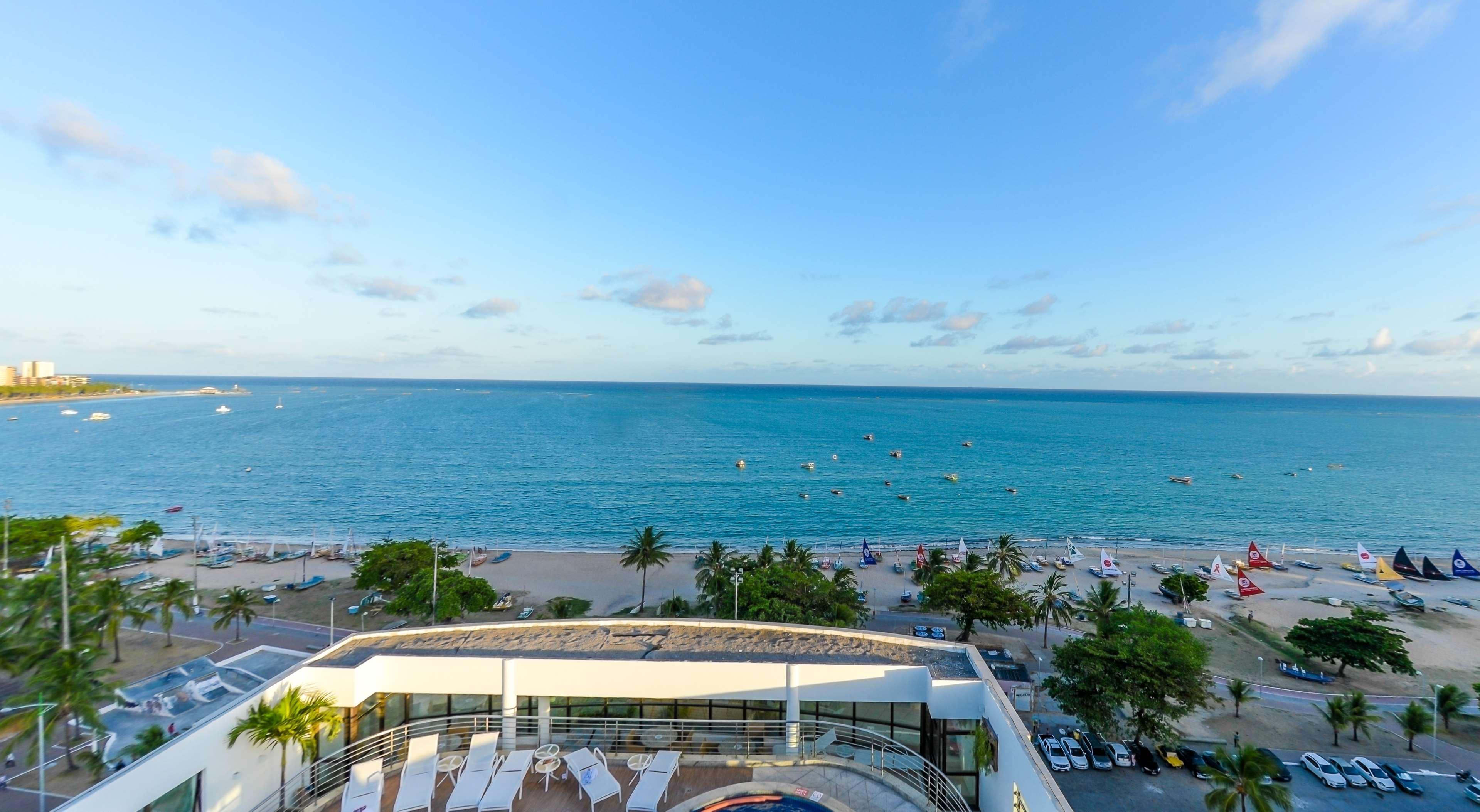 Best Western Premier Maceio Eksteriør billede View of the beach from the hotel