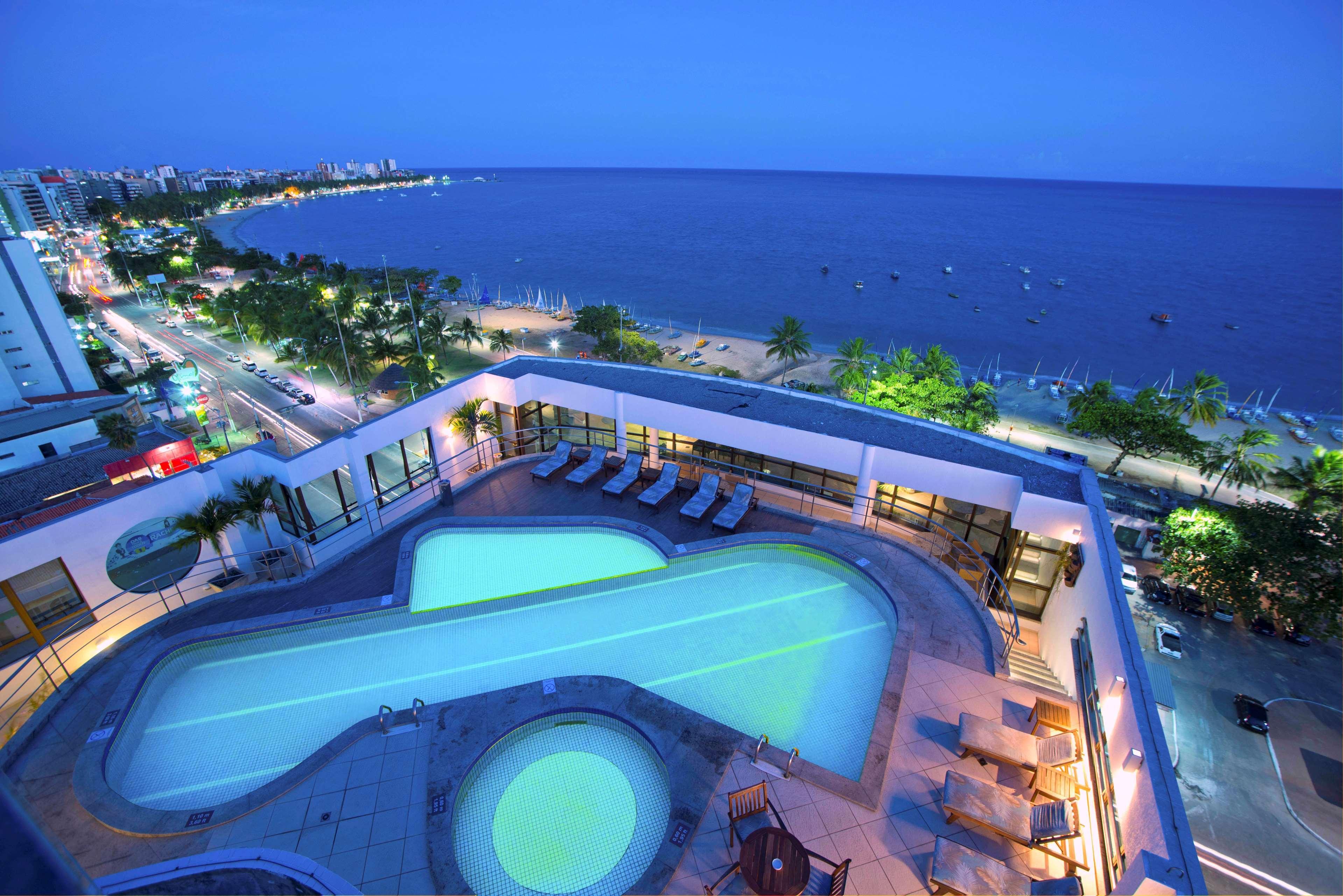 Best Western Premier Maceio Eksteriør billede The pool at the hotel